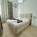 Lovely And - Easy And Efficient Check-in Lejlighed Tirana