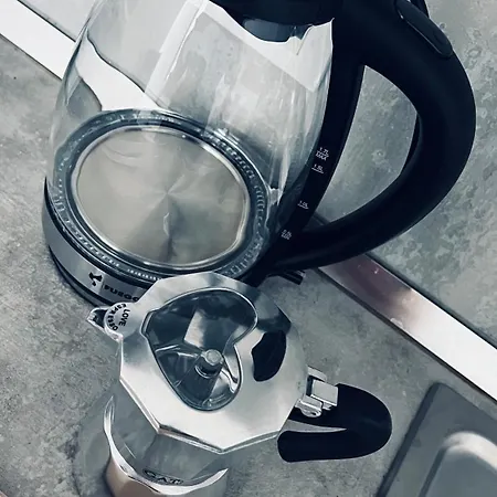 Lovely And - 24h Self Check-in Apartman *