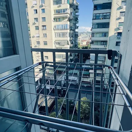 דירה Lovely And Central Apartment - Easy And Efficient Check-In