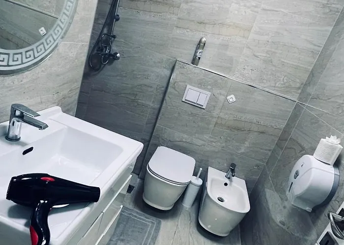 Lovely And Central Apartment - Easy And Efficient Check-In *