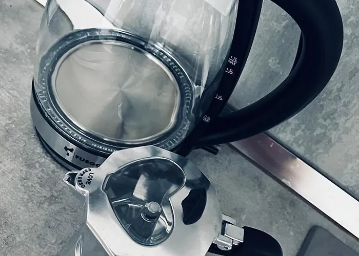 Lovely And - 24h Self Check-in Apartman *