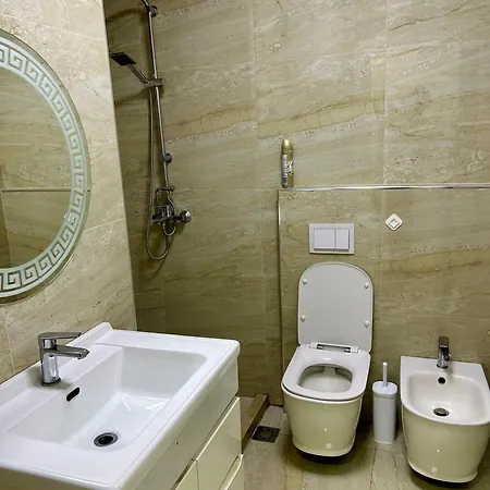 Lovely And - 24h Self Check-in