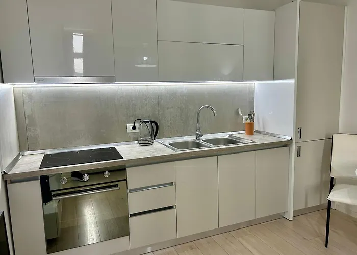 Lovely And - 24h Self Check-in Apartment *