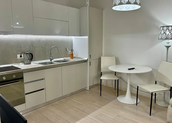 Apartment Lovely And - 24h Self Check-in Tirana